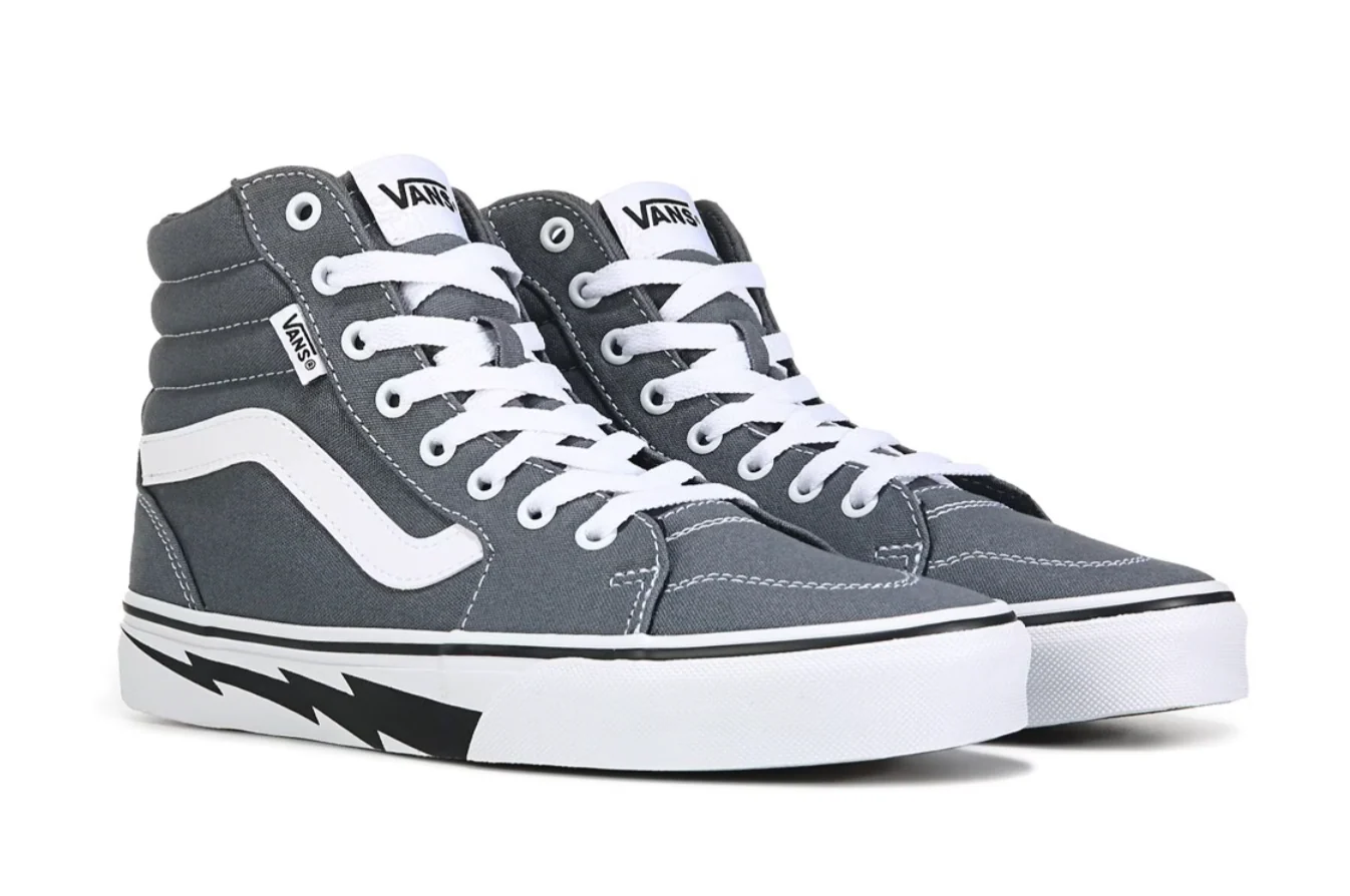 Converse All Stars and Vans Box 20 Count - Image 2
