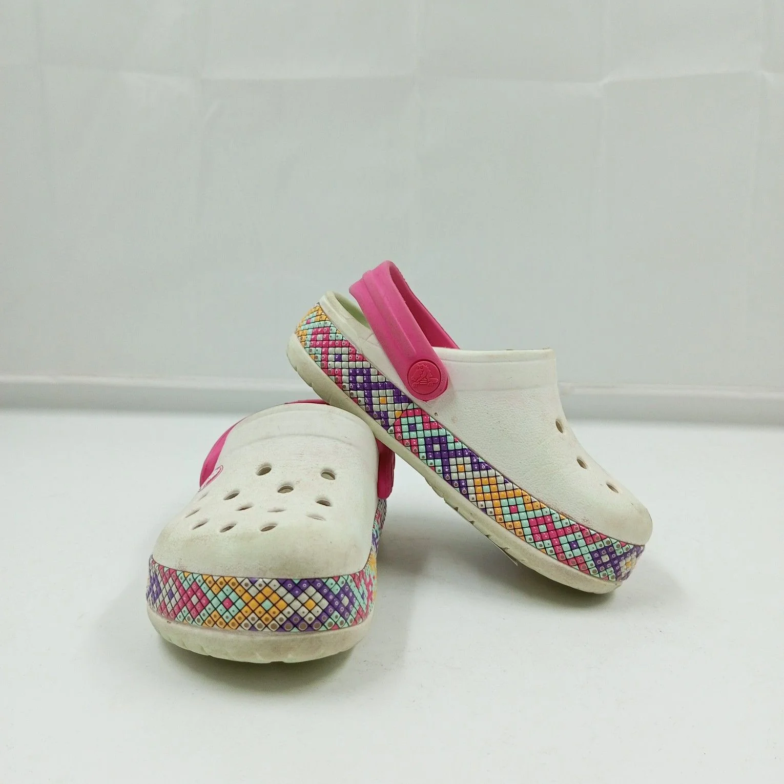 Crocs Box 17 Count - Image 14