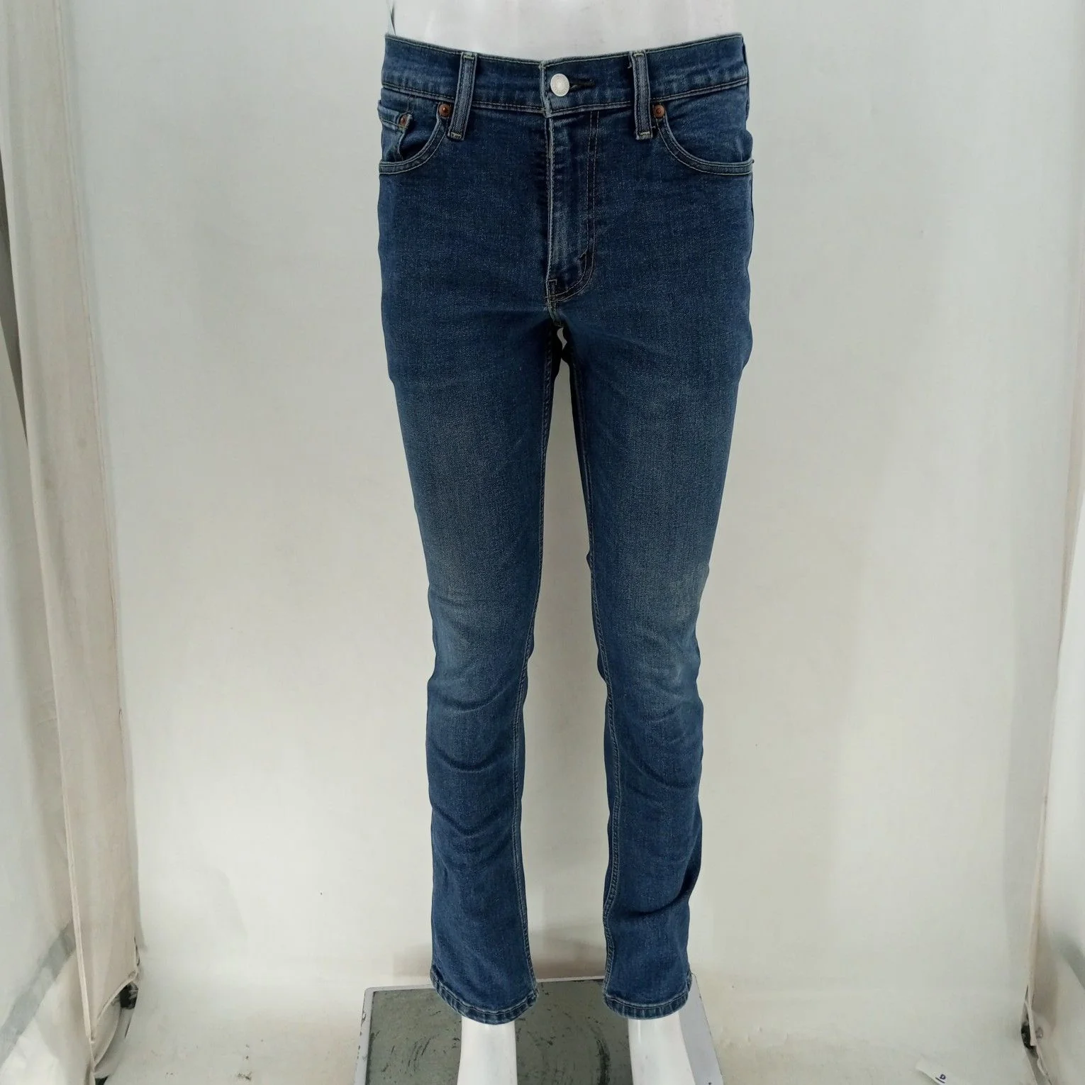 Levis Jeans  24-30 Count Box - Image 14