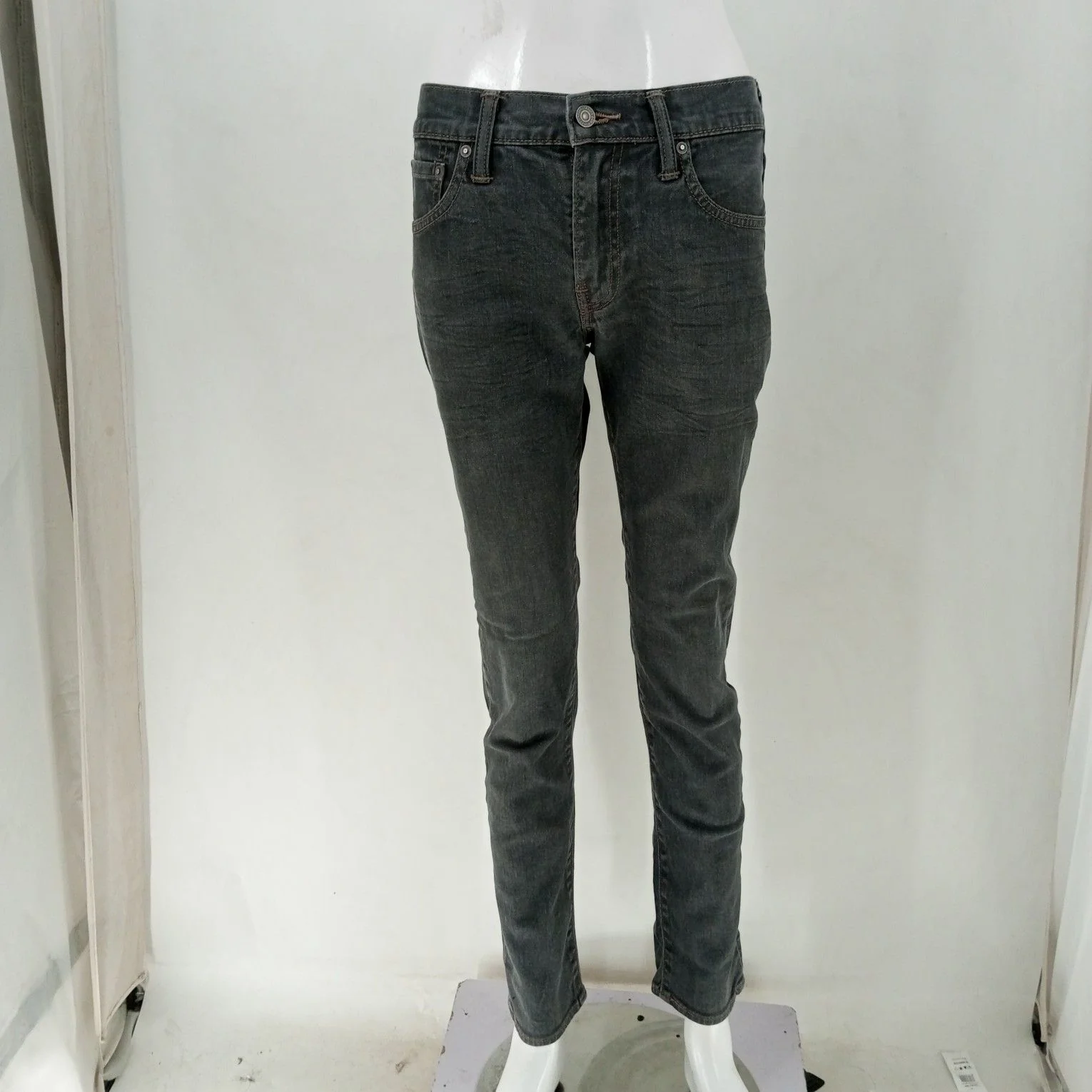 Levis Jeans  24-30 Count Box - Image 23