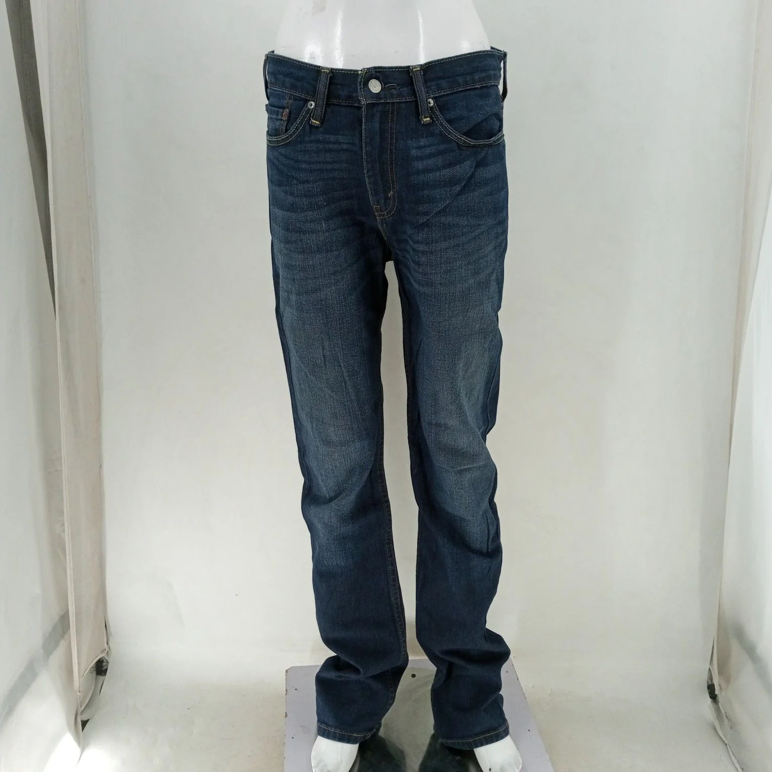 Levis Jeans  24-30 Count Box - Image 29