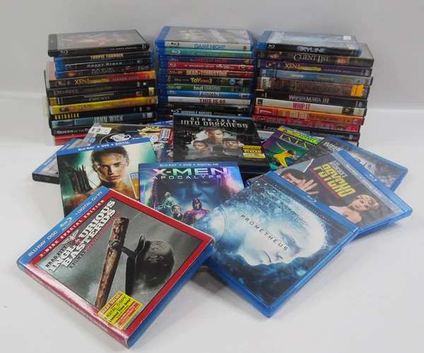 Fifty DVDs Box (DVD & BLU RAY) - Image 3