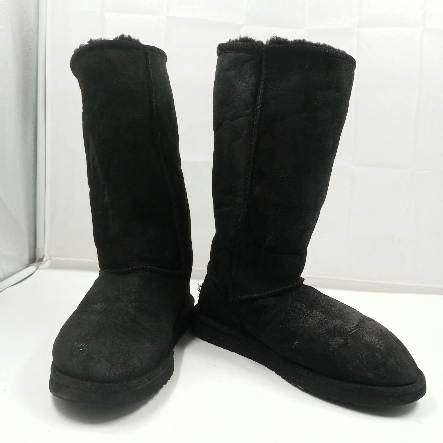 Uggs Shoes Box 17 Count - Image 12